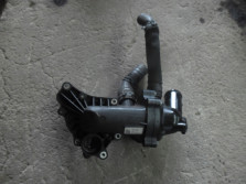 POMPA WODY TERMOSTAT 079121014F AUDI