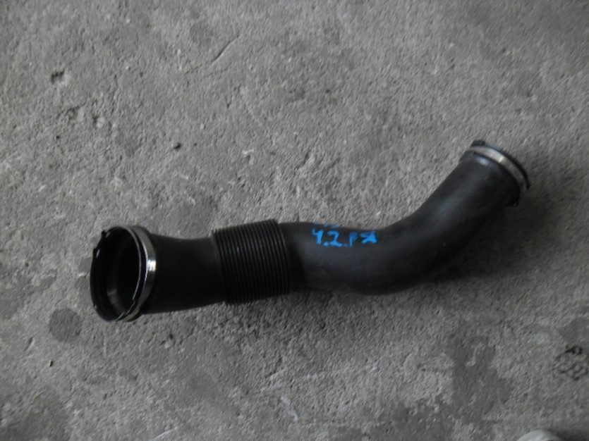 AUDI A8 4H D4 RURA FILTRA PRAWA 4H0120616D 4.2 FSI