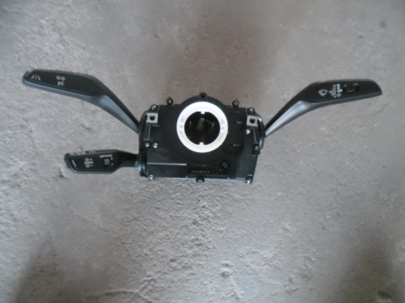 AUDI A4 8W B9 PRZELACZNIK ZESPOLONY 4M0907129JB