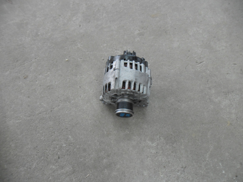 SKODA KAROQ ALTERNATOR 1.6 TDI 04L903023L