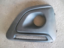 PEUGEOT 108 ATRAPA HALOGENU LEWA 814820H120