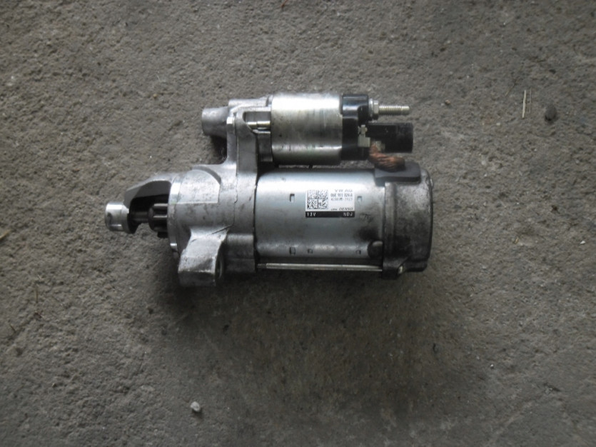 AUDI A8 D4 H4 4.0 TFSI ROZRUSZNIK 06E911024A