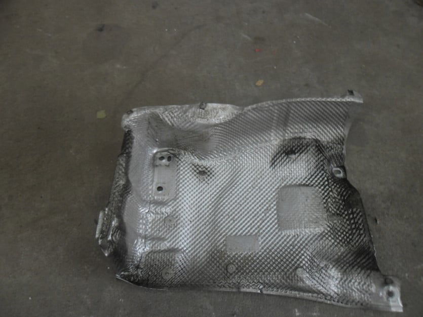 AUDI S6 C7 A6 4G WYGŁUSZENIE 4G0804173A