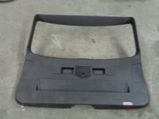 VW TOUAREG II TAPICERKA KLAPY TYŁ 7P6867601A