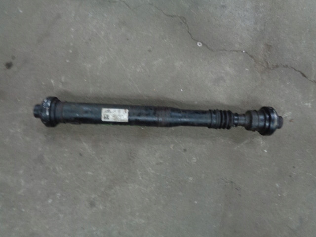 VW TOUAREG II WAŁ NAPĘDOWY PRZÓD 7P0521101F