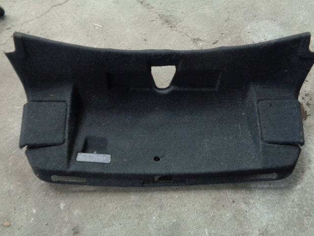 AUDI A4 8K B8 A5 2010 TAPICERKA KLAPY BAGAŻNIKA