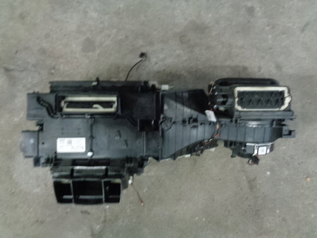 AUDI A4 8K B8 A5 2010 NAGRZEWNICA 8K1820005AS
