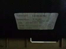 AUDI A8 D4 4H PODŁOKIETNIK TYŁ BH9 4H0885076L