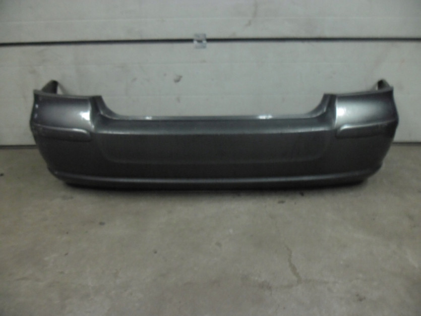 TOYOTA AVENSIS T25 II ZDERZAK TYL TYLNY