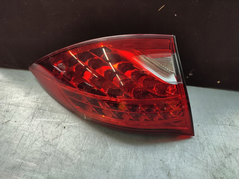 PORSCHE CAYENNE II 7P LAMPA LEWA LEWY TYL TYLNA