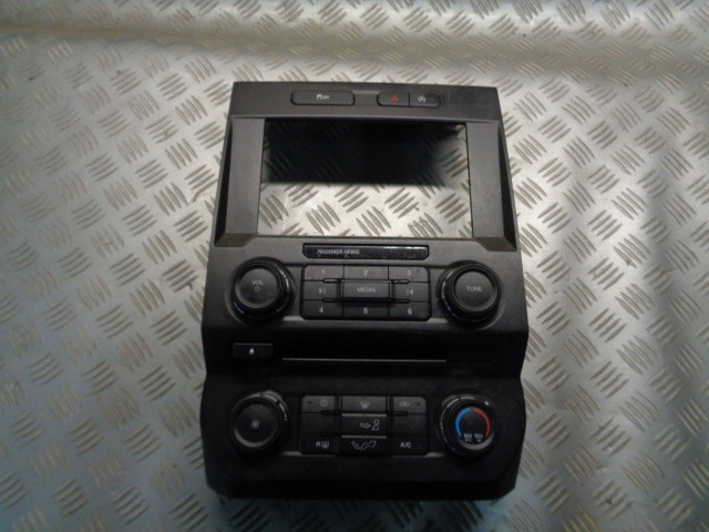 FORD F150 2018 LIFT PANEL SRODKOWY MEDIA KLIMA