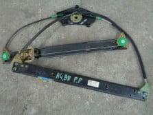 AUDI A4 8K B8 2010 PODNOSNIK SZYBY PRAWY PRZOD