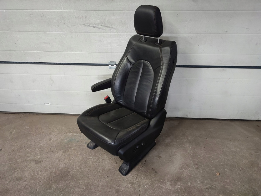 CHRYSLER PACIFICA 2018 FOTEL KIEROWCY LEWY SKORA