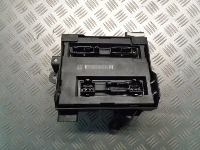 AUDI A4 8K B8 2010 MODUL KOMFORTU 8K0907064DC