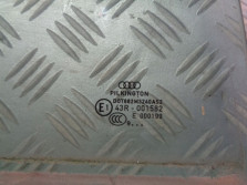 AUDI A4 8K B8 2010 SZYBA DRZWI PRAWA TYL TYLNA