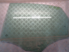 AUDI A4 8K B8 2010 SZYBA DRZWI LEWA TYL TYLNA