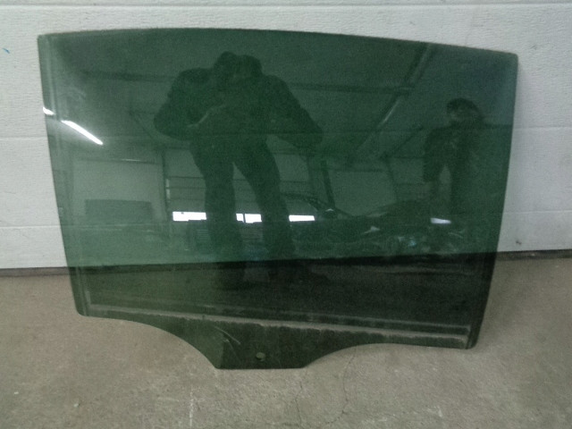 BMW 7 G11 G12 LCI LIFT 2020 SZYBA DRZWI PRAWA TYL