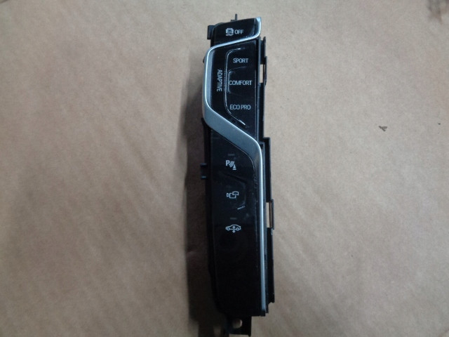 BMW 7 G11 2017 PANEL PDC ZAWIESZENIA 6819153