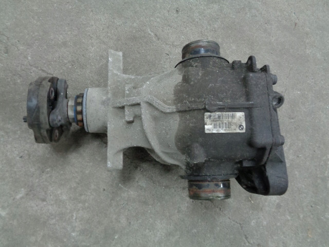 BMW 7 G11 2017 DYFER MOST TYL TYLNY 2.56 8619107