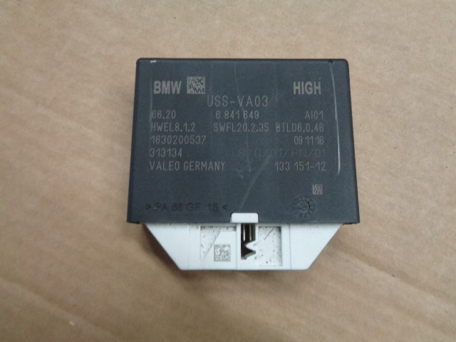 BMW 7 G11 2017 MODUL PARKOWANIA PDC 6841649