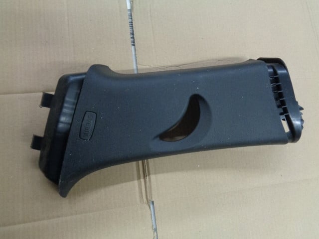 SKODA KODIAQ OSLONA SLUPKA PASA PRAWA 565867288B