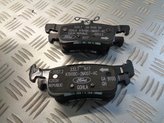 FORD KLOCKI HAMULCOWE TYL KTH1BC-2M007-AC 2123543