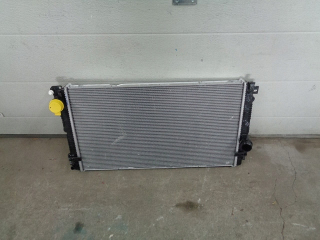 BMW 3 4 G20 G22 CHLODNICA WODY 1711 8593276