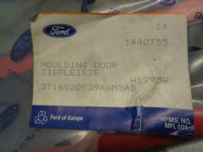 FORD CMAX C-MAX FOCUS LISTWA DRZWI LEWA PRZOD