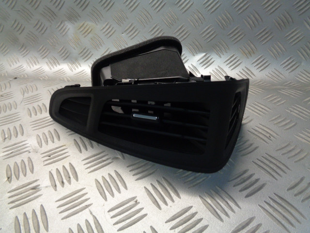 FORD FOCUS MK3 KRATKA NAWIEWU LEWA 1795901