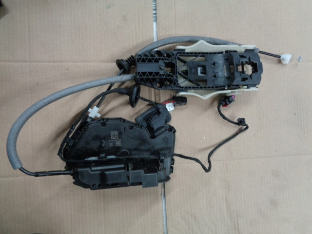 SKODA KODIAQ ZAMEK DRZWI LEWY PRZOD 5TC837015