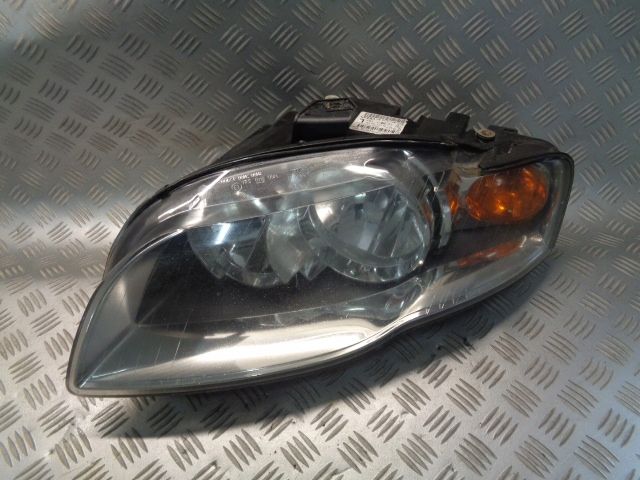 AUDI A4 B7 LAMPA LEWA PRZOD PRZEDNIA 8E0941003AK