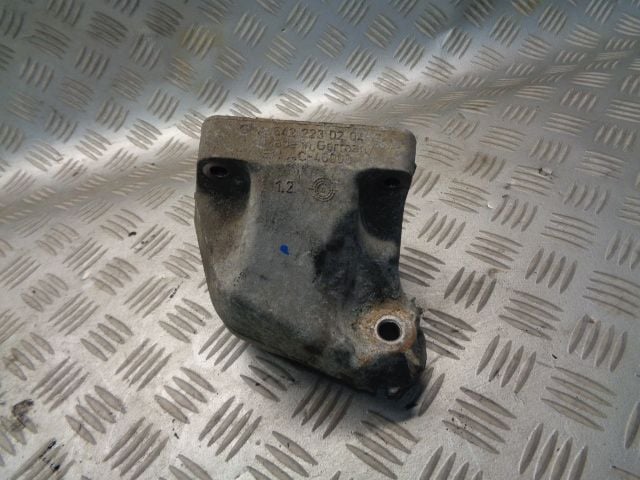 MERCEDES BENZ ML W164 LAPA SILNIKA A6422230204