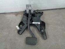 VW TOUAREG II 7P PEDAL HAMULCA 7P0723117B