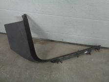 VW TOUAREG II 7P OSLONA PROGU PRAWA 7P0863484D