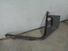 VW TOUAREG II 7P OSLONA PROGU LEWA 7P0863483D