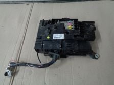 VW TOUAREG II 7P SKRZYNKA BEZPIECZNIKOW 7P0937548F