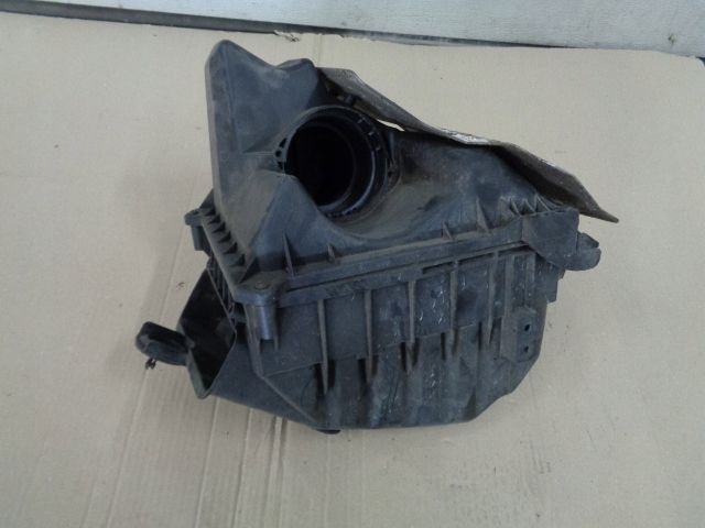 AUDI A4 B7 OBUDOWA FILTRA POWIETRZA 03G133835