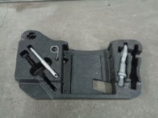 VW TOUAREG II 7P STYROPIAN BAGAZNIKA 7P0012112C