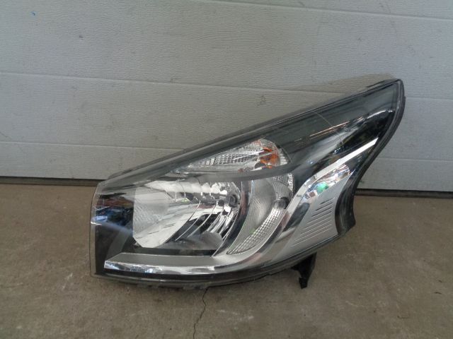 RENAULT TRAFFIC FIAT TALENTO LAMPA LEWA PRZOD