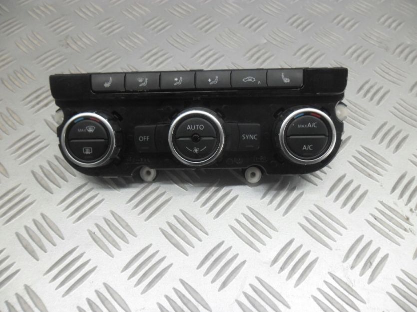 VW PASSAT B7 USA PANEL KLIMATYZACJI 561907044R