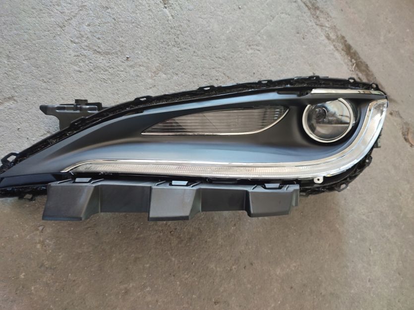 CHRYSLER 200 2016 LAMPA LEWA PRZOD PRZEDNIA