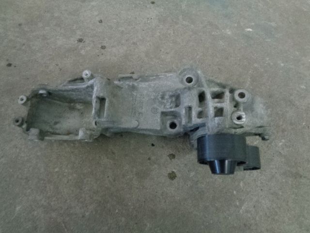 RENAULT MASTER III LAPA ALTERNATORA 8200881264