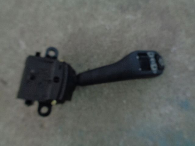 BMW X5 E53 LIFT PRZELACZNIK WYCIERACZEK 8363668