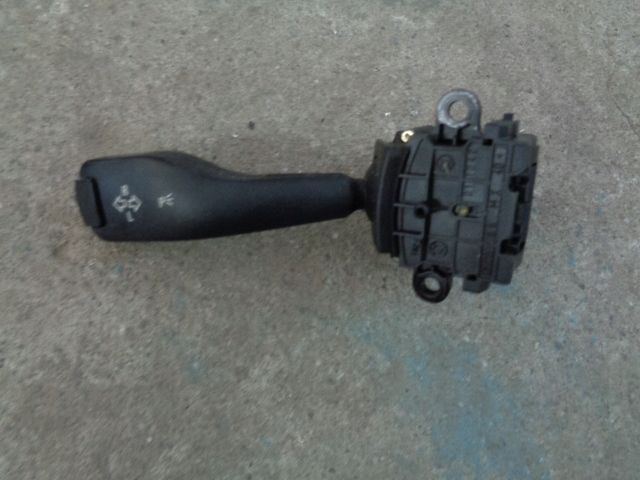 BMW X5 E53 LIFT PRZELACZNIK KIERUNKOWSKAZU 8363668