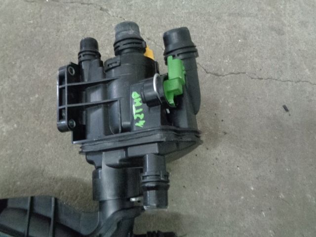 CITROEN 1.2 THP OBUDOWA TERMOSTATU 9807198480