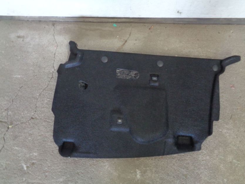 DODGE CHALLENGER WYKLADZINA POLKI TYL 68175184AC
