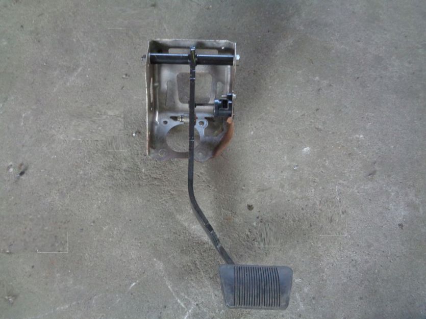 DODGE CHALLENGER 2016 PEDAL HAMULCA HAMULEC