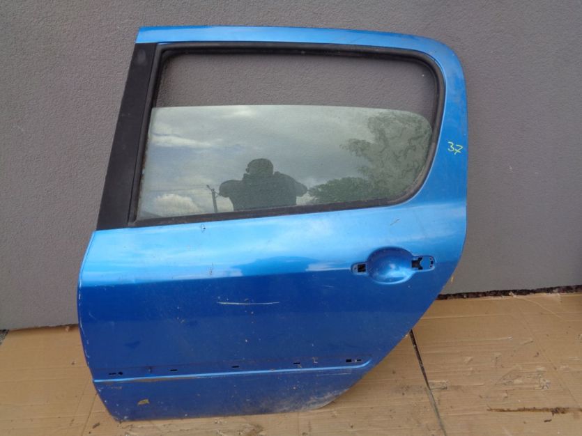 PEUGEOT 307 DRZWI LEWE TYL TYLNE