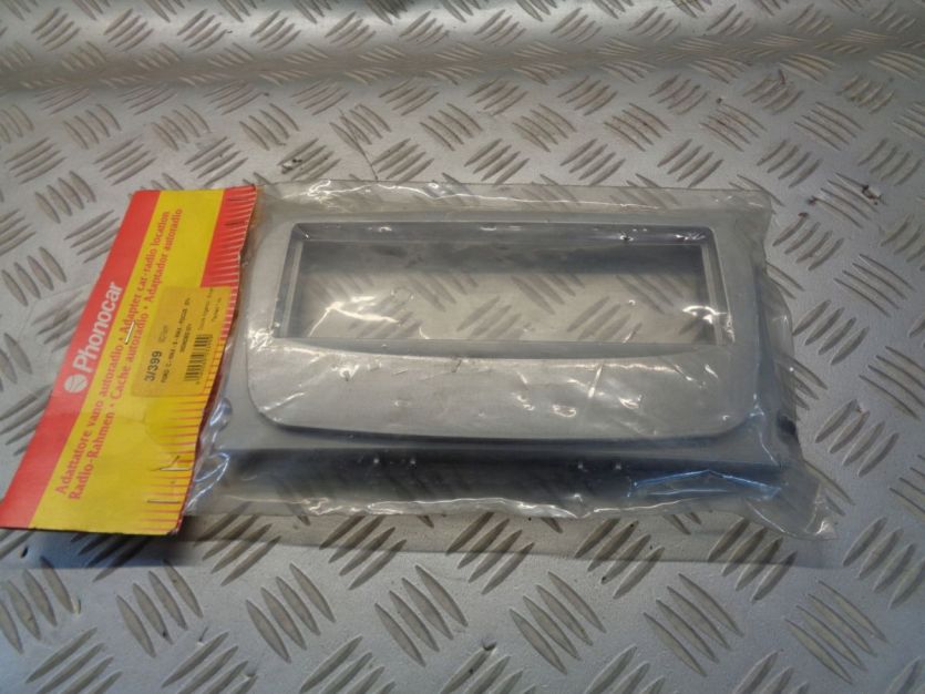 FORD FOCUS MONDEO ADAPTER RADIA PHONOCAR 3/399