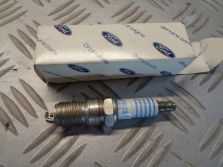 FORD FIESTA SWIECA ZAPLONOWA B7YF-12405-AE 1216460